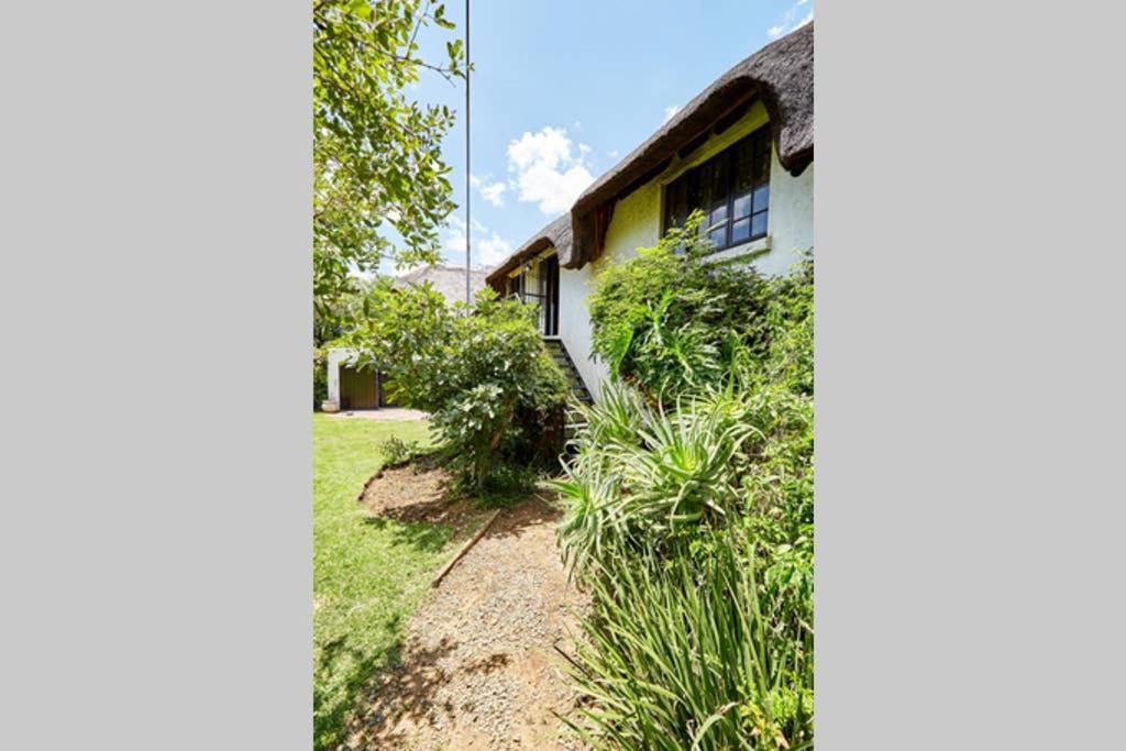 41 Ridge- Self Catering Cottages Midrand Exterior photo