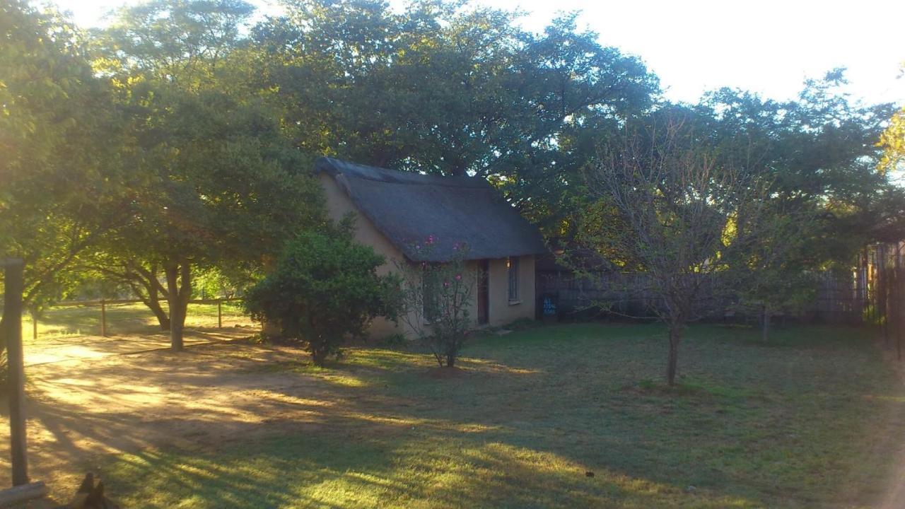 41 Ridge- Self Catering Cottages Midrand Exterior photo